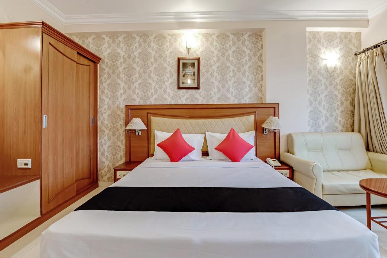 Capital O 41646 Hotel Devi Towers Salem Εξωτερικό φωτογραφία