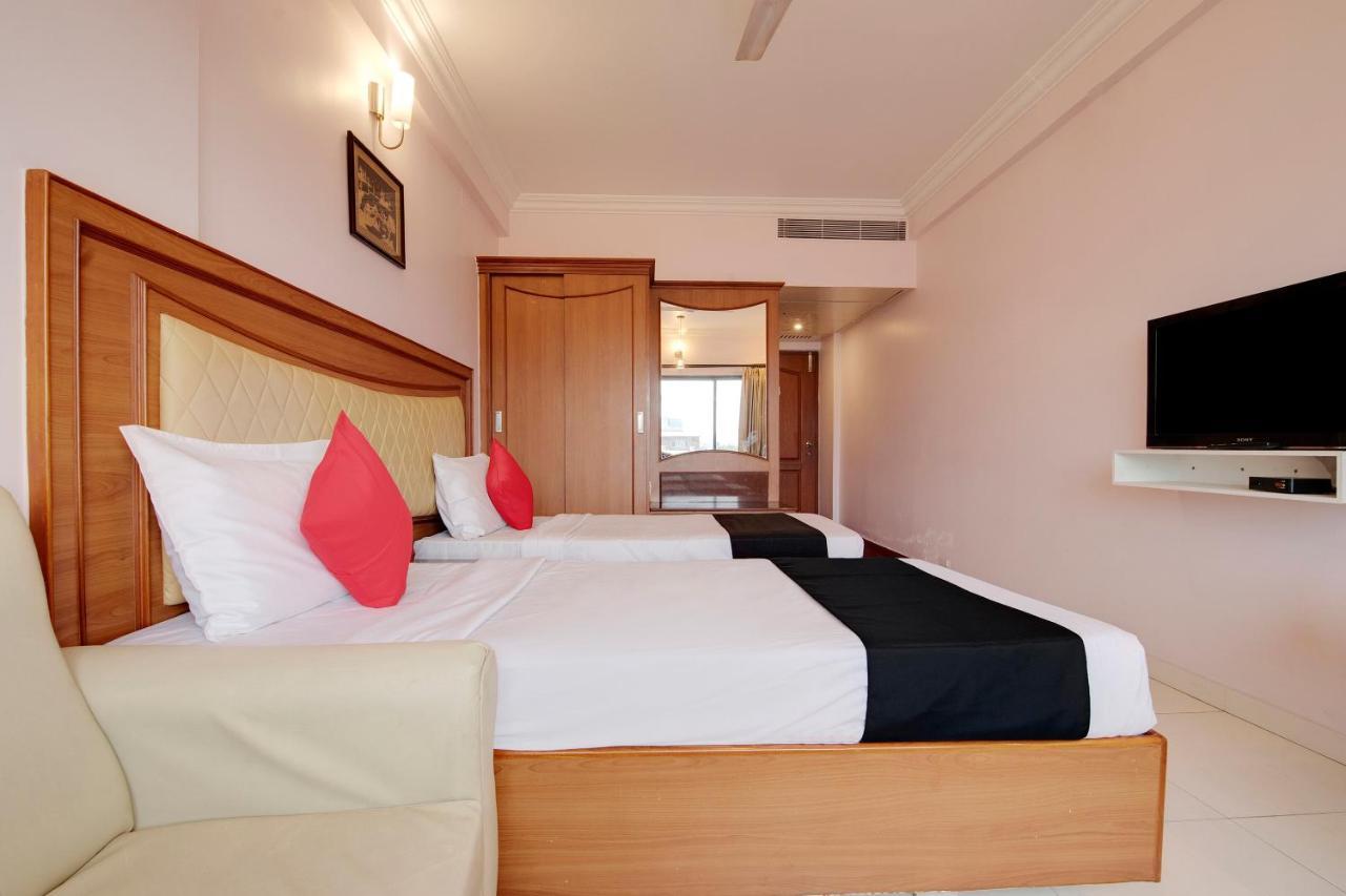 Capital O 41646 Hotel Devi Towers Salem Εξωτερικό φωτογραφία