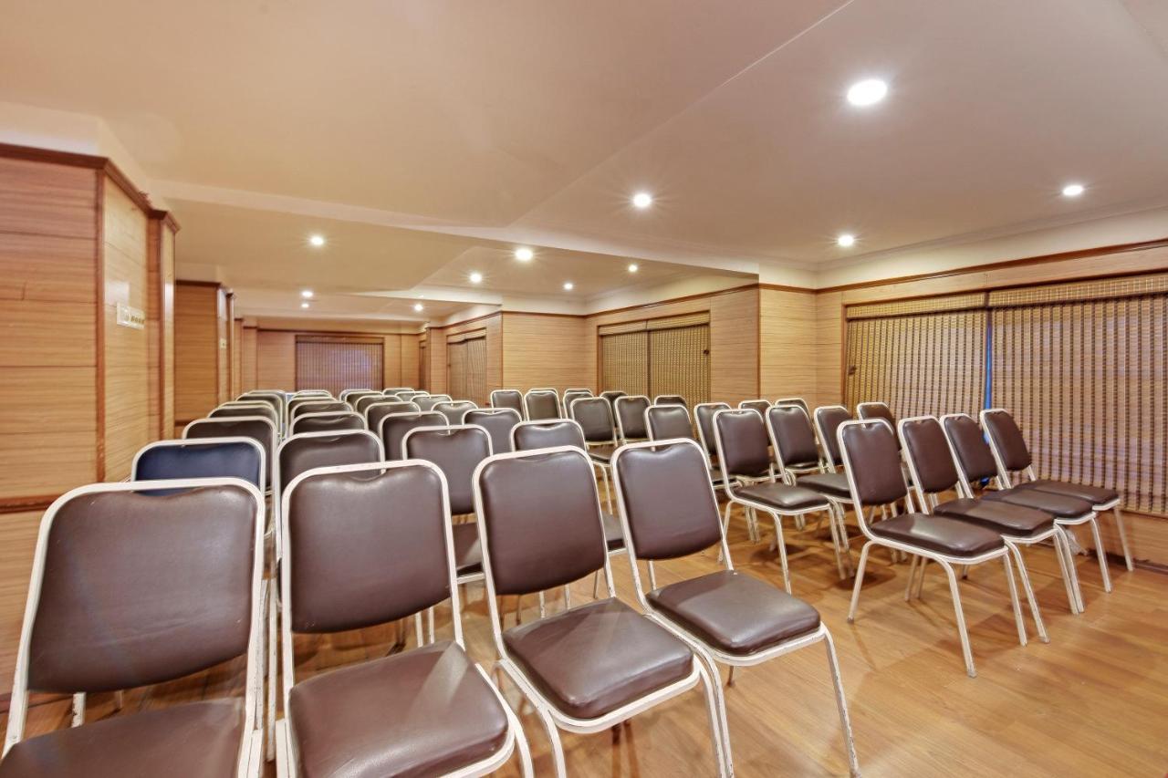 Capital O 41646 Hotel Devi Towers Salem Εξωτερικό φωτογραφία