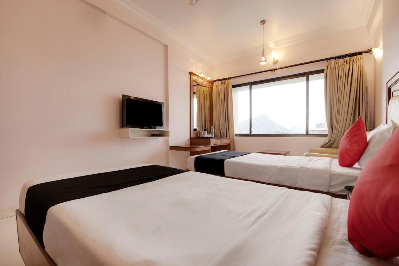 Capital O 41646 Hotel Devi Towers Salem Εξωτερικό φωτογραφία