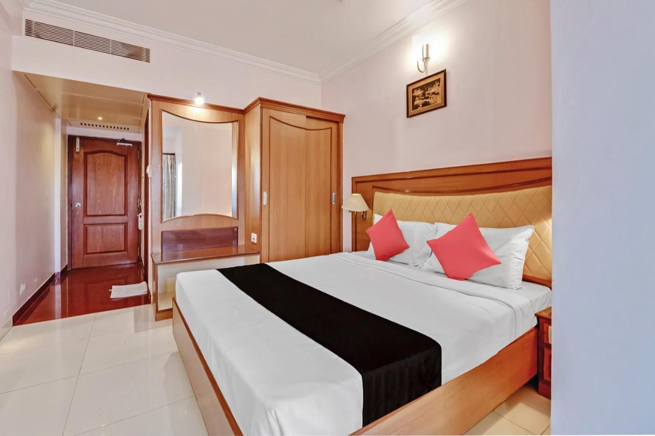 Capital O 41646 Hotel Devi Towers Salem Εξωτερικό φωτογραφία